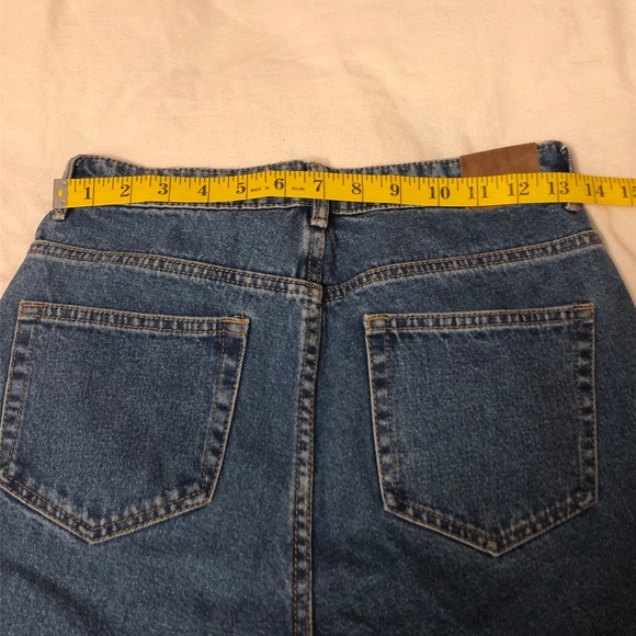 Zara Mom fit jeans - Picture 2 of 3